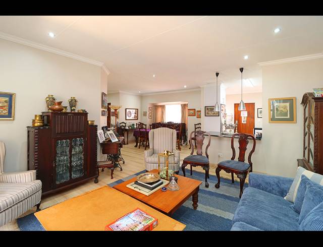 3 BEDROOM SECTIONAL TITLE FOR SALE IN HIGHLANDS NORTH